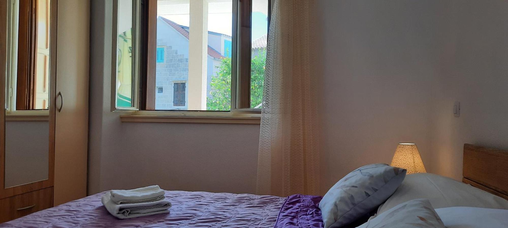 Apartments Villa Beba Komiza Luaran gambar