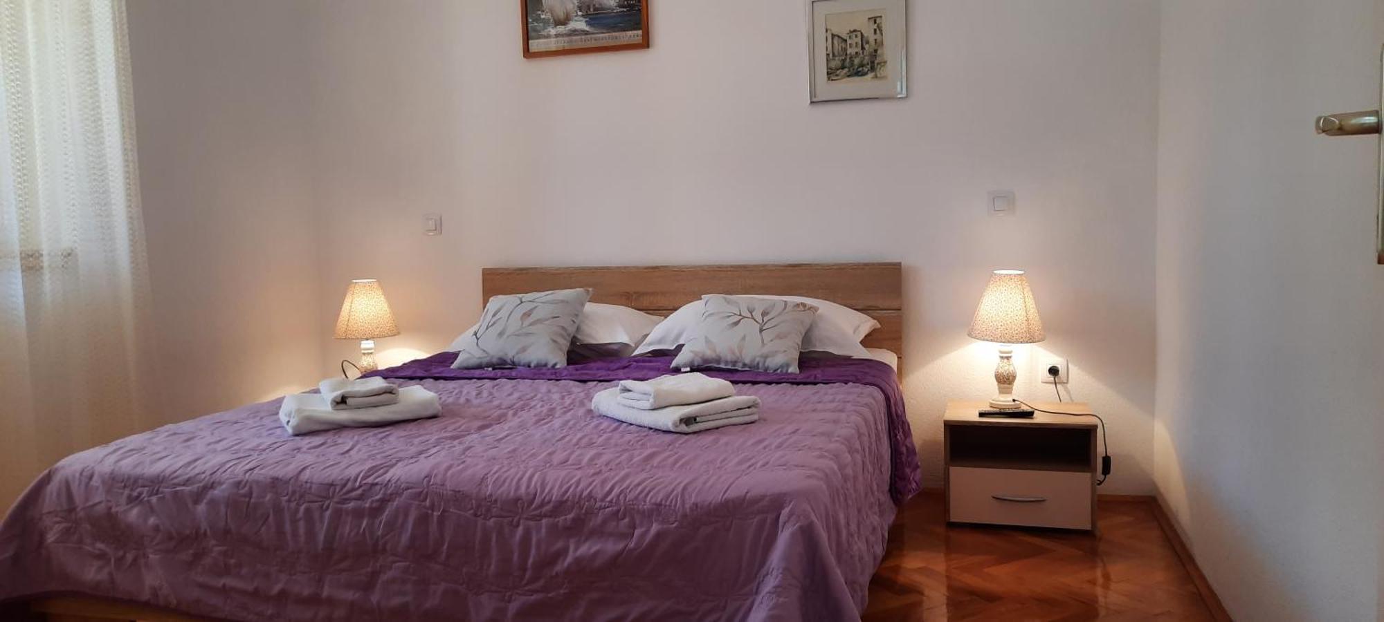 Apartments Villa Beba Komiza Luaran gambar